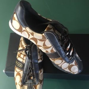 Coach women Kirby shoes